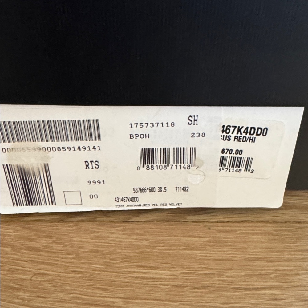 Gucci Red Velvet Horsebit Loafers - Picture 3 of 7